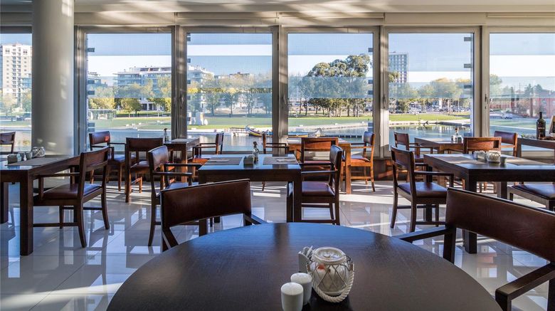 <b>Melia Ria Restaurant</b>. Images powered by <a href="https://iceportal.shijigroup.com/" title="IcePortal" target="_blank">IcePortal</a>.