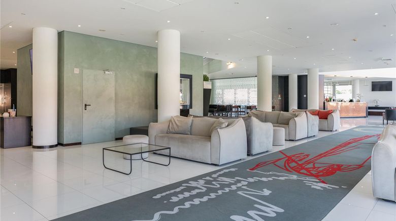 <b>Melia Ria Exterior</b>. Images powered by <a href="https://iceportal.shijigroup.com/" title="IcePortal" target="_blank">IcePortal</a>.