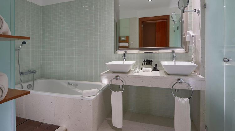 Melia Madeira Mare Resort Spa Room