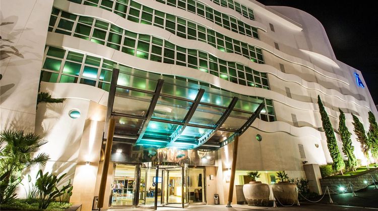 Melia Madeira Mare Resort Spa Exterior