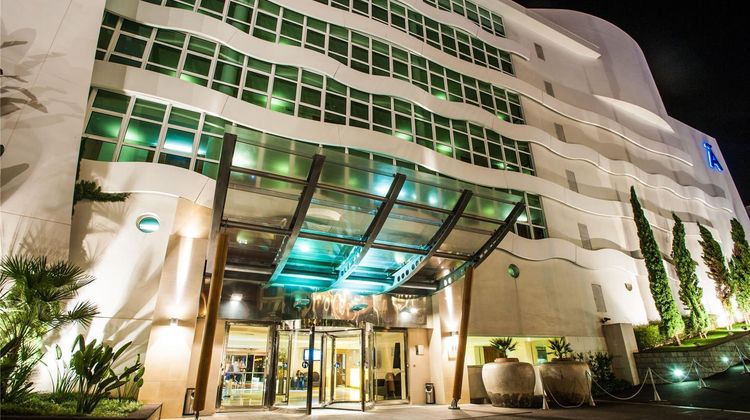 Melia Madeira Mare Resort Spa Exterior