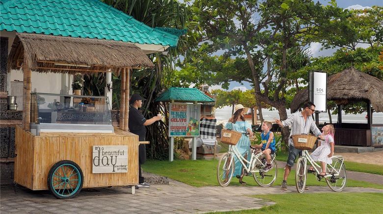 <b>Sol Benoa Bali Restaurant</b>. Images powered by <a href="https://iceportal.shijigroup.com/" title="IcePortal" target="_blank">IcePortal</a>.