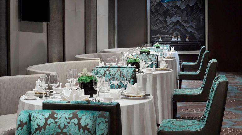 <b>Melia Hotel Jinan Restaurant</b>. Images powered by <a href="https://iceportal.shijigroup.com/" title="IcePortal" target="_blank">IcePortal</a>.