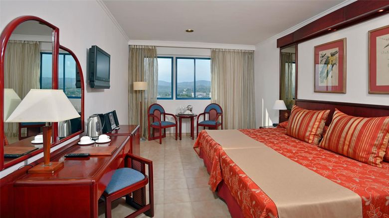 <b>Melia Santiago de Cuba Room</b>. Images powered by <a href="https://iceportal.shijigroup.com/" title="IcePortal" target="_blank">IcePortal</a>.