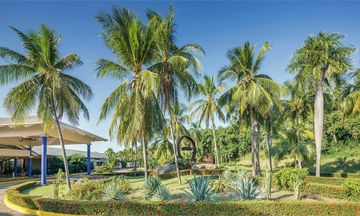 Paradisus Rio de Oro Resort & Spa