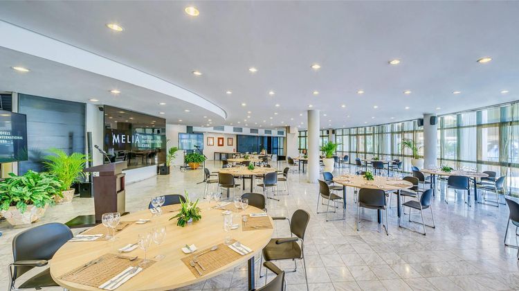 Melia Habana Meeting