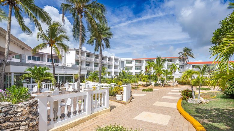 <b>Sol Cayo Coco Restaurant</b>. Images powered by <a href="https://iceportal.shijigroup.com/" title="IcePortal" target="_blank">IcePortal</a>.