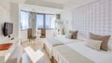 <b>Melia Cohiba Hotel Room</b>. Images powered by <a href="https://iceportal.shijigroup.com/" title="IcePortal" target="_blank">IcePortal</a>.