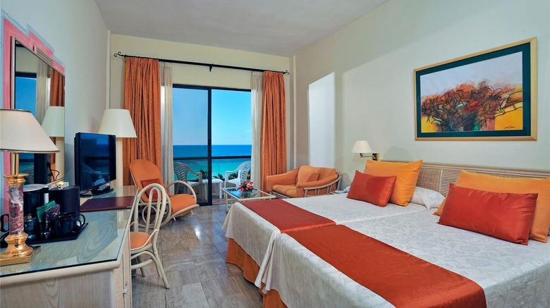 <b>Melia Las Americas Room</b>. Images powered by <a href="https://iceportal.shijigroup.com/" title="IcePortal" target="_blank">IcePortal</a>.