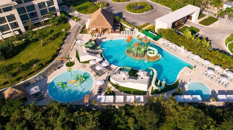 Paradisus Playa del Carmen Pool