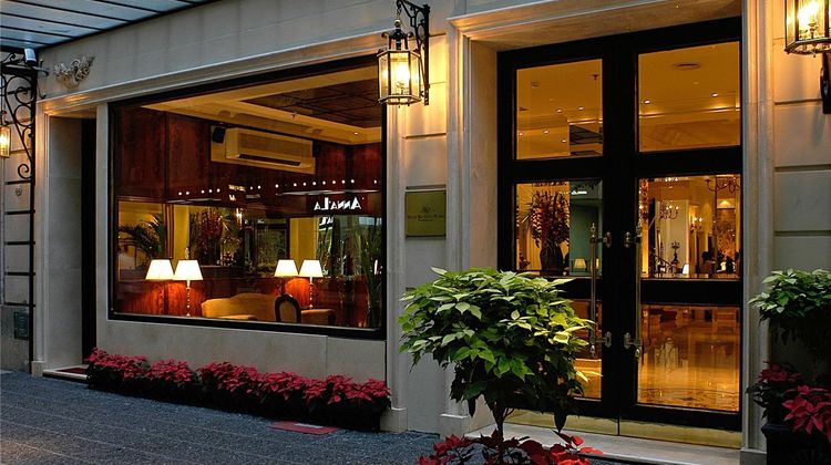 Melia Recoleta Plaza Boutique Hotel Exterior
