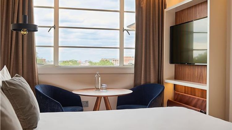 Melia White House Room