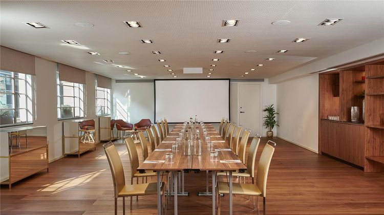 Melia White House Meeting