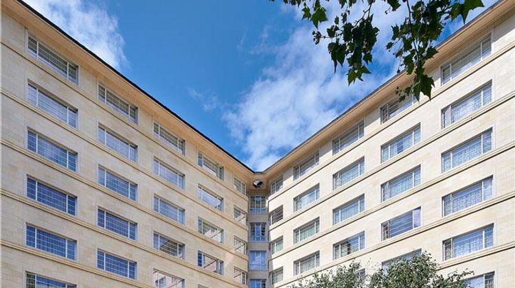 Melia White House Exterior