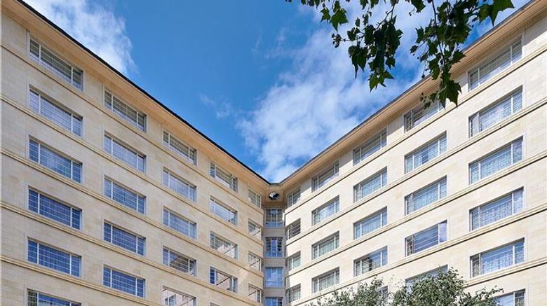 Melia White House Exterior. Images powered by <a href="https://iceportal.shijigroup.com" target="_blank" rel="noopener">Ice Portal</a>.