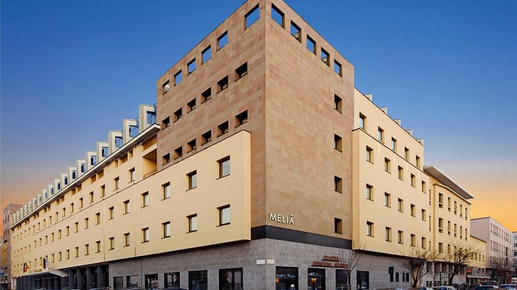 Melia Milano Exterior