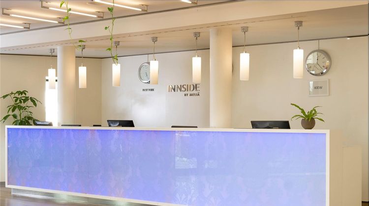 INNSIDE Dresden Lobby