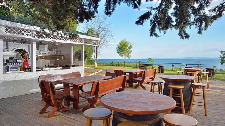 <b>Sol Nessebar Bay All Inclusive Restaurant</b>. Images powered by <a href="https://iceportal.shijigroup.com/" title="IcePortal" target="_blank">IcePortal</a>.