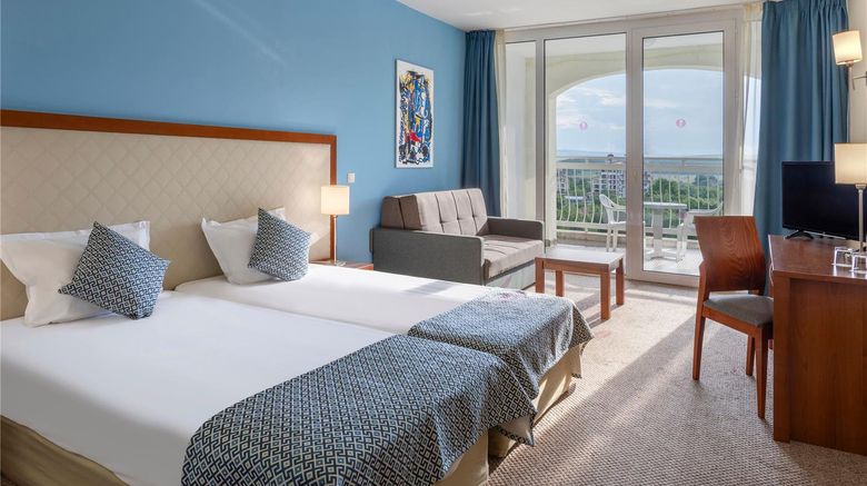 <b>Sol Luna Bay Room</b>. Images powered by <a href="https://iceportal.shijigroup.com/" title="IcePortal" target="_blank">IcePortal</a>.