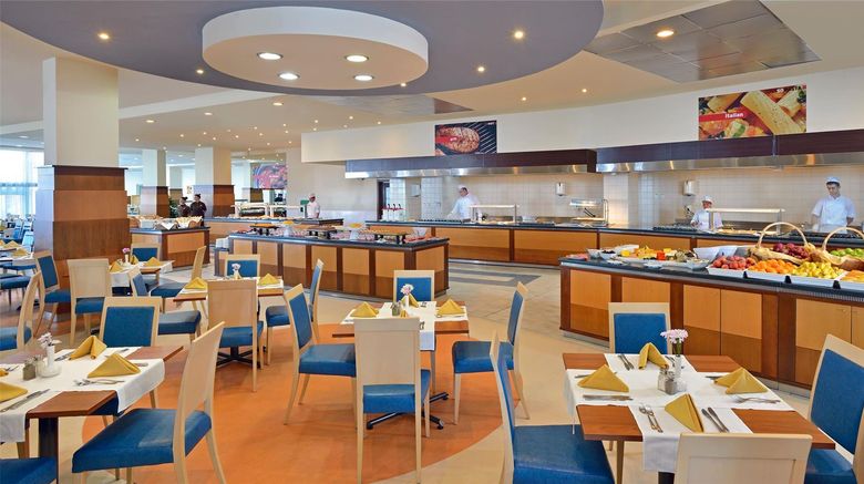 <b>Sol Luna Bay Restaurant</b>. Images powered by <a href="https://iceportal.shijigroup.com/" title="IcePortal" target="_blank">IcePortal</a>.
