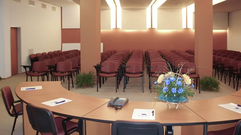 <b>Sol Marina Palace Meeting</b>. Images powered by <a href="https://iceportal.shijigroup.com/" title="IcePortal" target="_blank">IcePortal</a>.