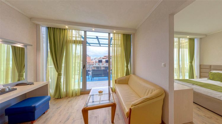 Sol Marina Palace Room