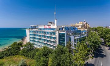 Sol Marina Palace
