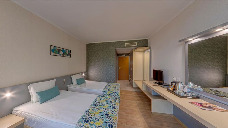 <b>Sol Marina Palace Room</b>. Images powered by <a href="https://iceportal.shijigroup.com/" title="IcePortal" target="_blank">IcePortal</a>.