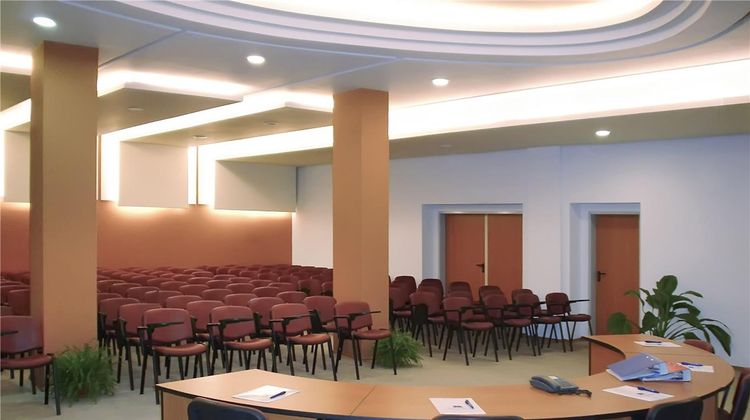 Sol Marina Palace Meeting