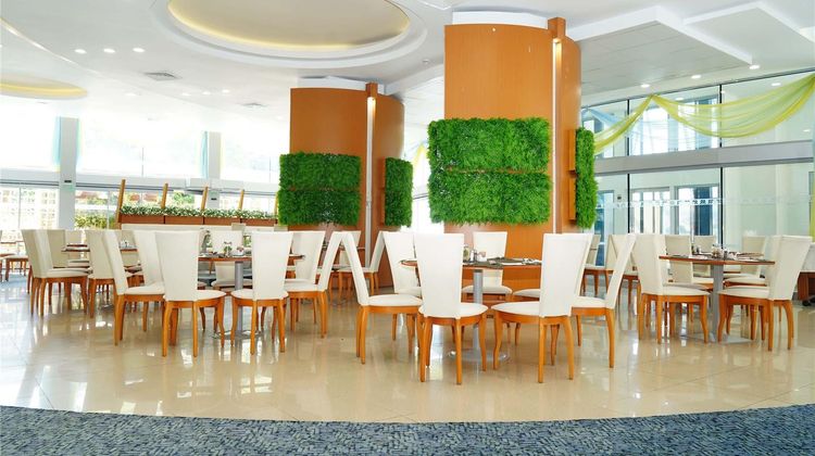 Sol Marina Palace Restaurant