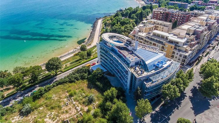 Sol Marina Palace Exterior