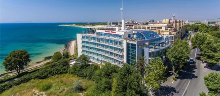 Sol Marina Palace Exterior