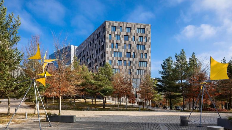 <b>Melia Luxembourg Hotel Exterior</b>. Images powered by <a href="https://iceportal.shijigroup.com/" title="IcePortal" target="_blank">IcePortal</a>.