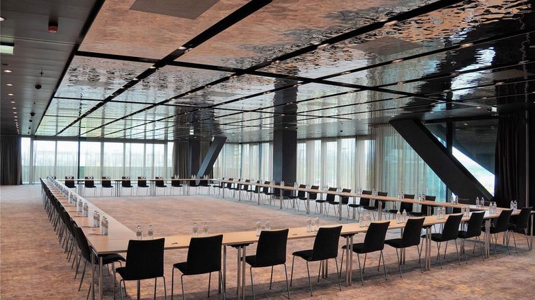 <b>Melia Vienna Meeting</b>. Images powered by <a href="https://iceportal.shijigroup.com/" title="IcePortal" target="_blank">IcePortal</a>.