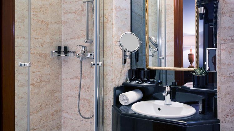 Melia Paris Champs Elysees Room