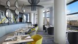 <b>Citadines La Defense Paris Restaurant</b>. Images powered by <a href="https://iceportal.shijigroup.com/" title="IcePortal" target="_blank">IcePortal</a>.