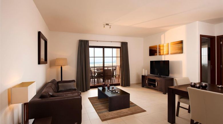 <b>Melia Tortuga Beach Room</b>. Images powered by <a href="https://iceportal.shijigroup.com/" title="IcePortal" target="_blank">IcePortal</a>.