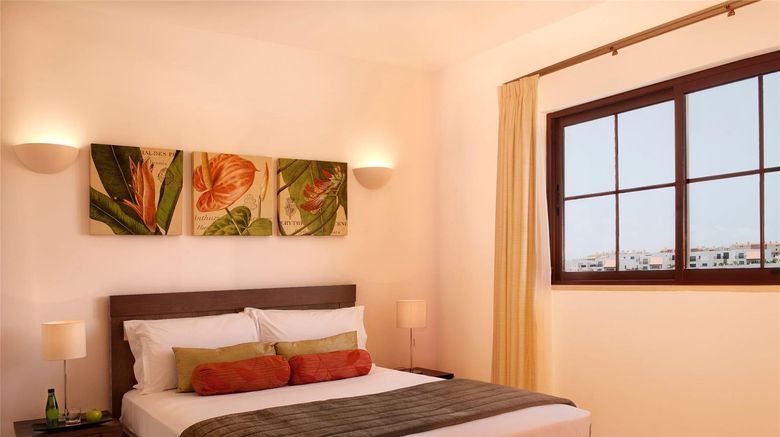<b>Melia Tortuga Beach Room</b>. Images powered by <a href="https://iceportal.shijigroup.com/" title="IcePortal" target="_blank">IcePortal</a>.