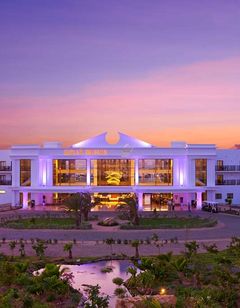 Melia Dunas Beach Resort & Spa