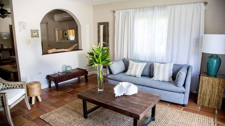 Villa Montana Beach Resort Suite
