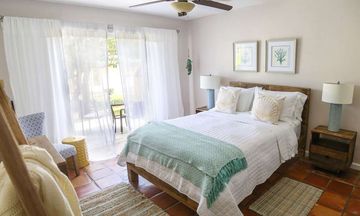 Villa Montana Beach Resort