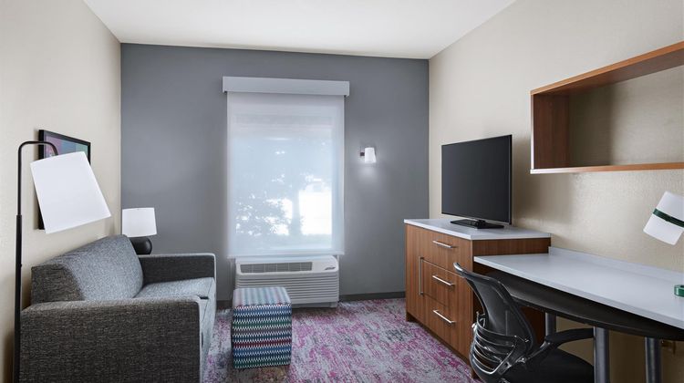 Home2 Suites College Station Room