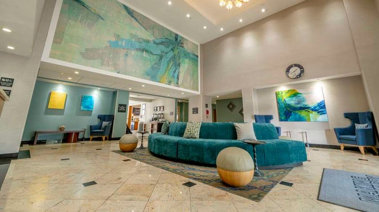 <b>Hampton Inn Jacksonville South/I-95 Lobby</b>. Images powered by <a href="https://iceportal.shijigroup.com/" title="IcePortal" target="_blank">IcePortal</a>.