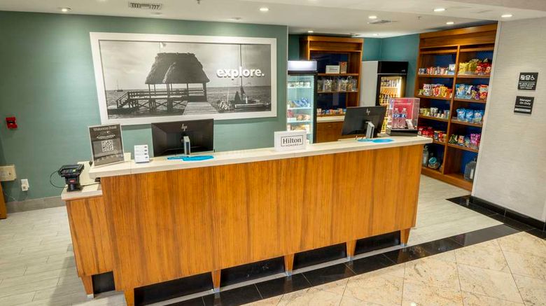 <b>Hampton Inn Jacksonville South/I-95 Lobby</b>. Images powered by <a href="https://iceportal.shijigroup.com/" title="IcePortal" target="_blank">IcePortal</a>.