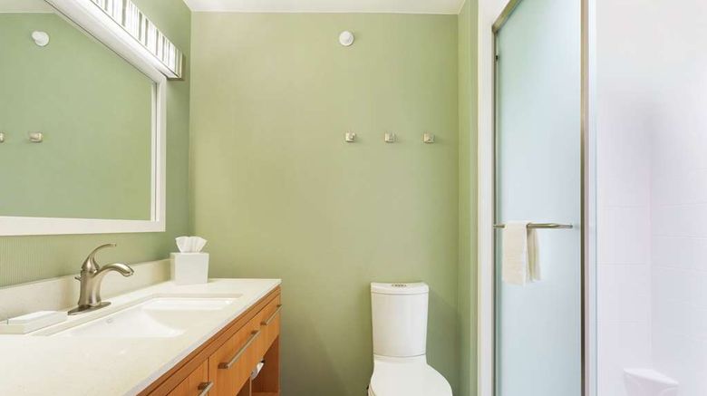 <b>Home2 Suites by Hilton, Midland Room</b>. Images powered by <a href="https://iceportal.shijigroup.com/" title="IcePortal" target="_blank">IcePortal</a>.