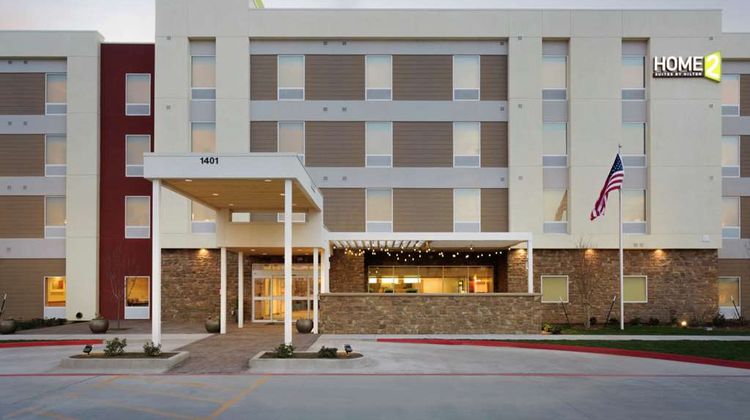 Home2 Suites by Hilton, Midland Exterior