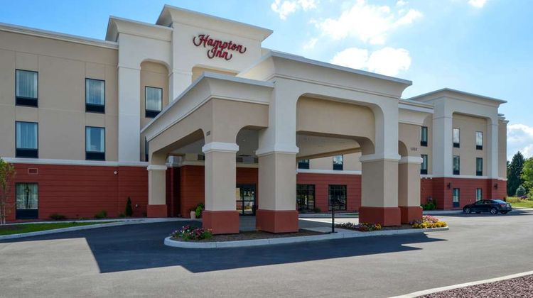 Hampton Inn Rome Exterior