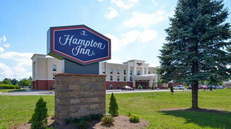 Hampton Inn Rome Exterior