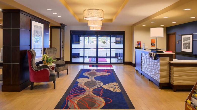 <b>Hampton Inn Rome Lobby</b>. Images powered by <a href="https://iceportal.shijigroup.com/" title="IcePortal" target="_blank">IcePortal</a>.