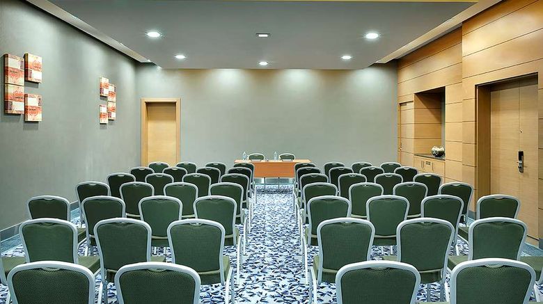 <b>Hilton Garden Inn Tabuk Meeting</b>. Images powered by <a href="https://iceportal.shijigroup.com/" title="IcePortal" target="_blank">IcePortal</a>.